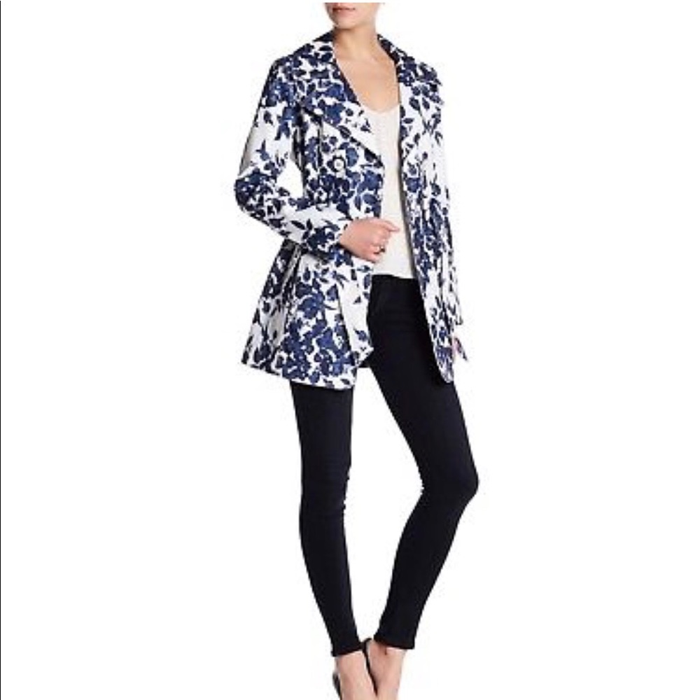 ¡¡¡¡¡SOLD!!!!!BNWT Jessica Simpson Rain Coat